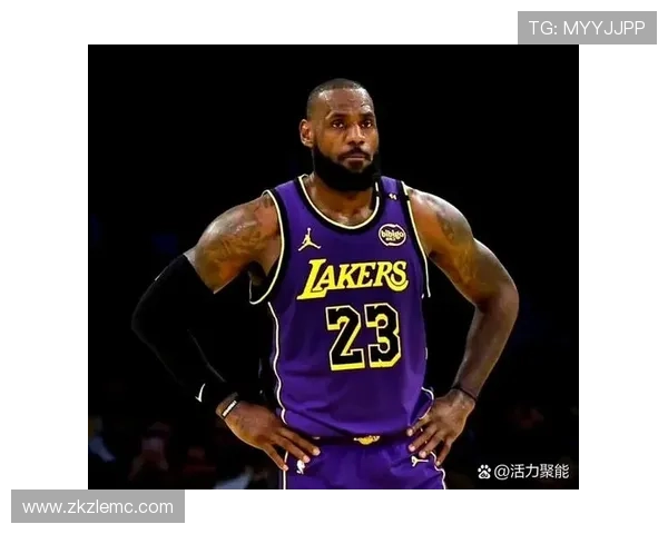 《詹姆斯伤愈归来湖人力争季后赛席位 新星球员迎来突破性表现》