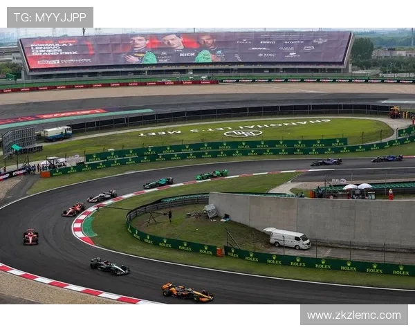 新赛季F1多队展现强劲升级战力赛道竞争格局再掀激烈波澜新局势