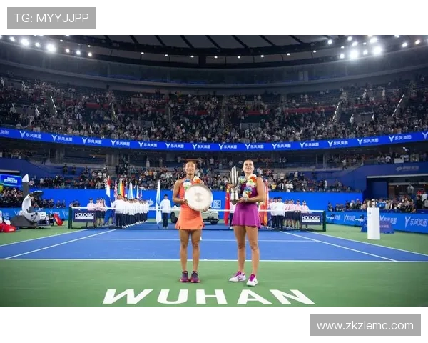 新赛季网球赛场焦点巨星激战引爆全球热议风云再起精彩纷呈盛事连