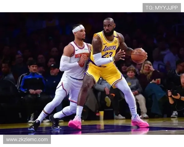 湖人队新赛季目标明确 詹姆斯引领球队冲击总冠军